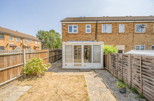 Rear aspect- click for photo gallery